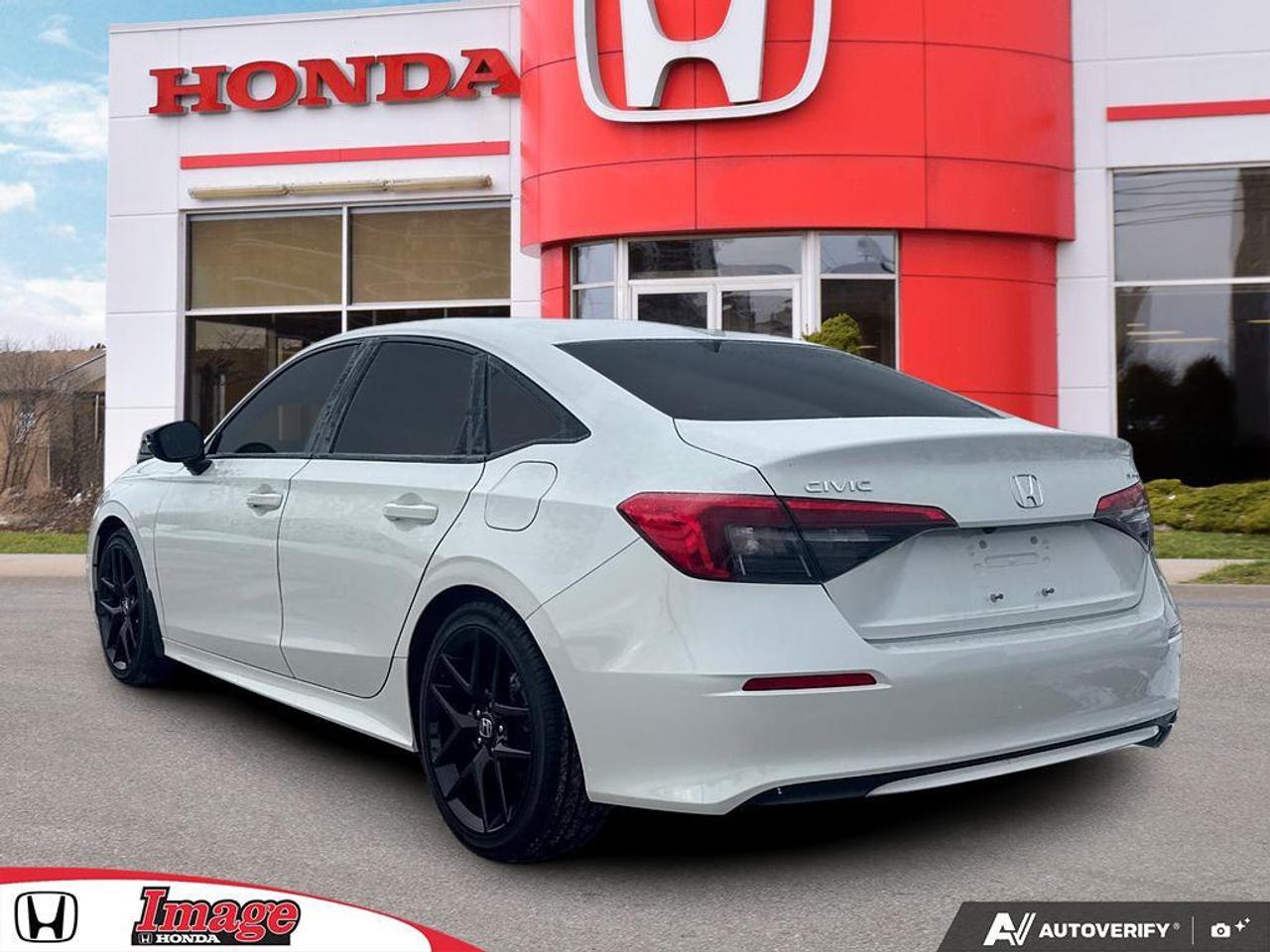 2024 Honda Civic Sedan Sport CVT   HTD SEATS   SUNROOF   NO CLAIMS Photo