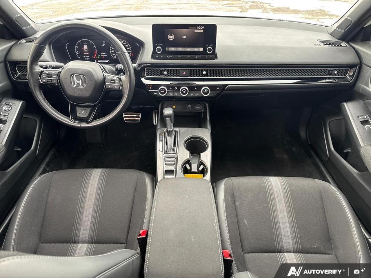 2024 Honda Civic Sedan Sport CVT   HTD SEATS   SUNROOF   NO CLAIMS Photo