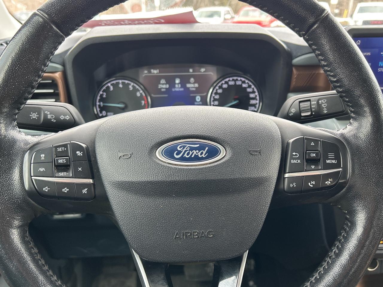 2022 Ford Maverick LARIAT FX4, CREW, CLEAN CARFAX, REMOTE START! Photo