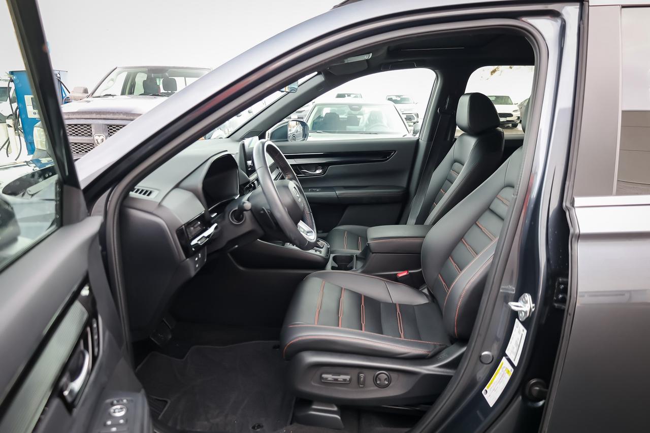 2024 Honda CR-V Hybrid Touring 4dr All-Wheel Drive Photo