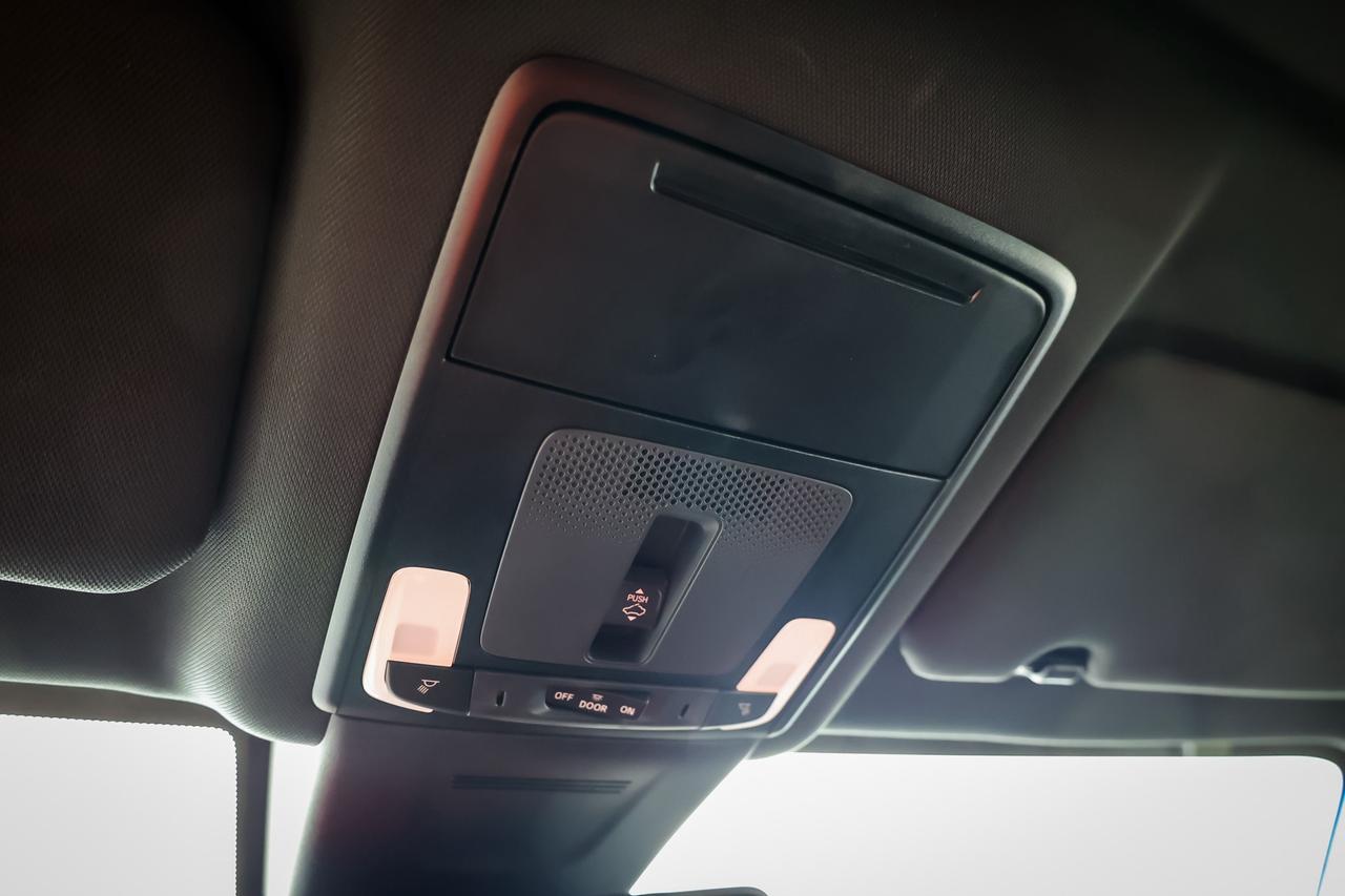 2024 Honda CR-V Hybrid Touring 4dr All-Wheel Drive Photo