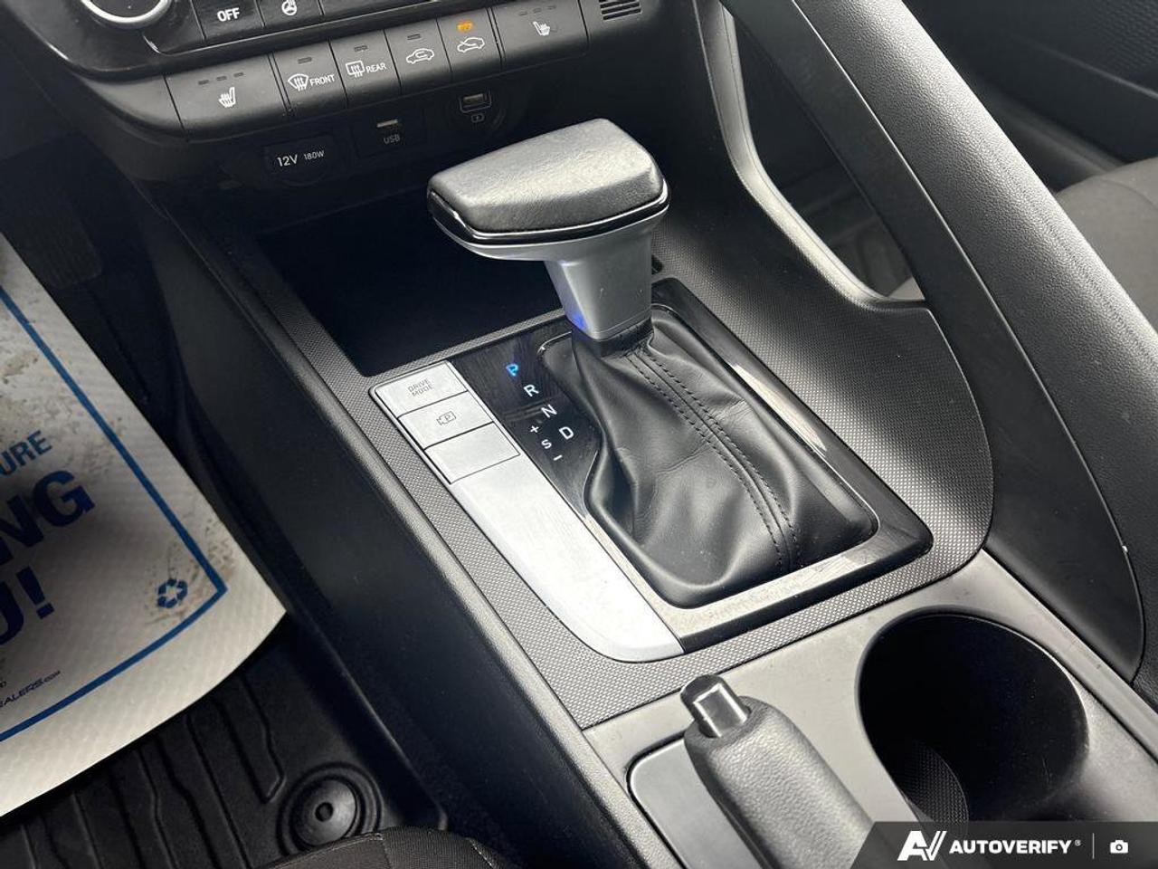 2023 Hyundai Elantra Preferred w/Tech Pkg   CLEAN CARFAX ONE OWNER   DI Photo