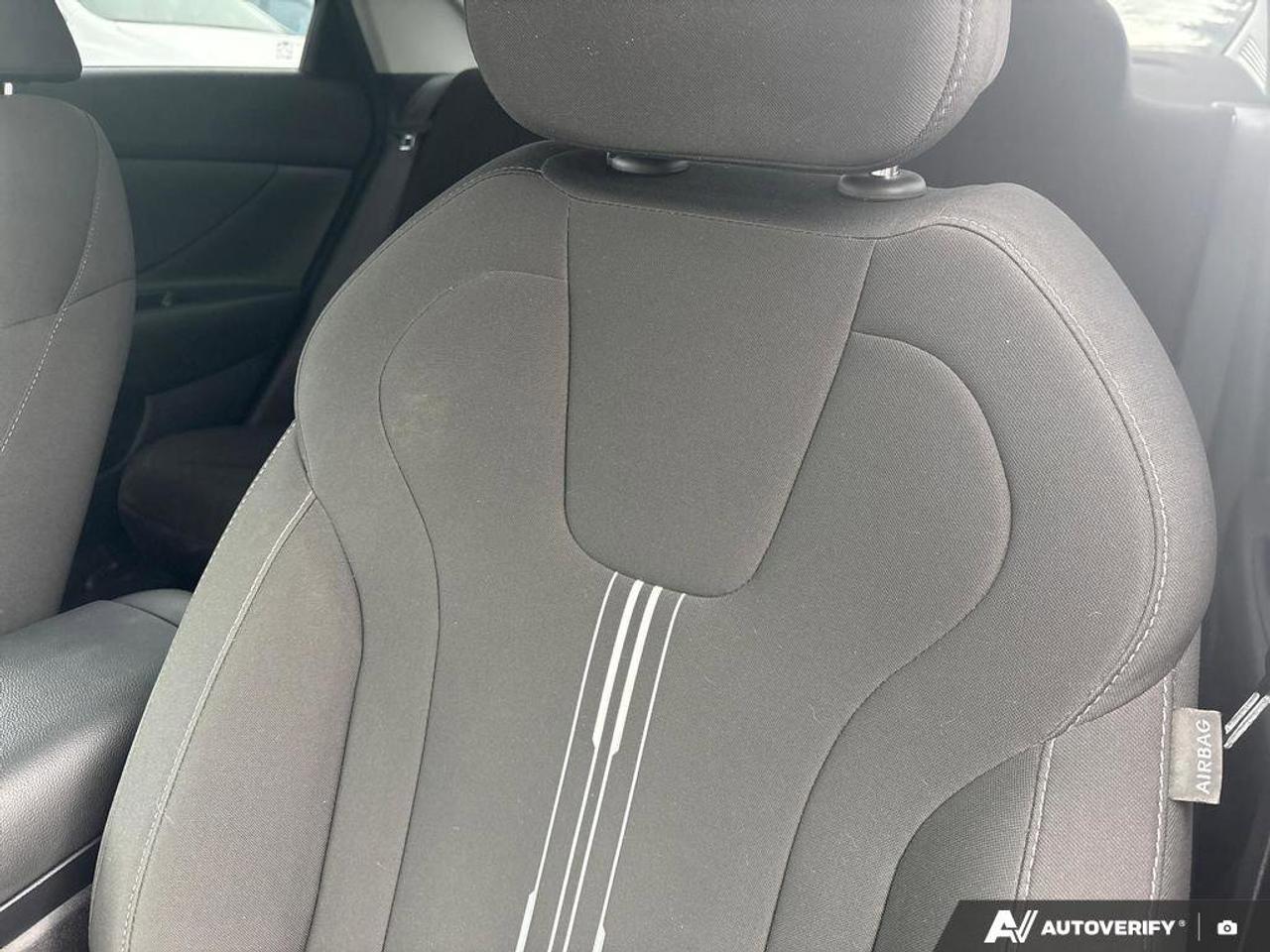 2023 Hyundai Elantra Preferred w/Tech Pkg   CLEAN CARFAX ONE OWNER   DI Photo