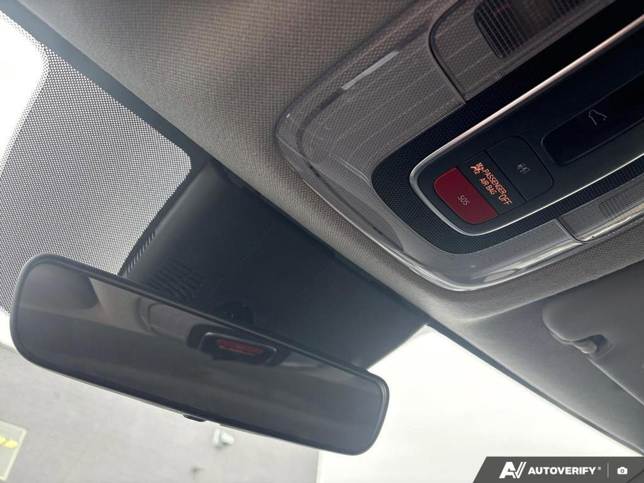 2023 Hyundai Elantra Preferred w/Tech Pkg   CLEAN CARFAX ONE OWNER   DI Photo