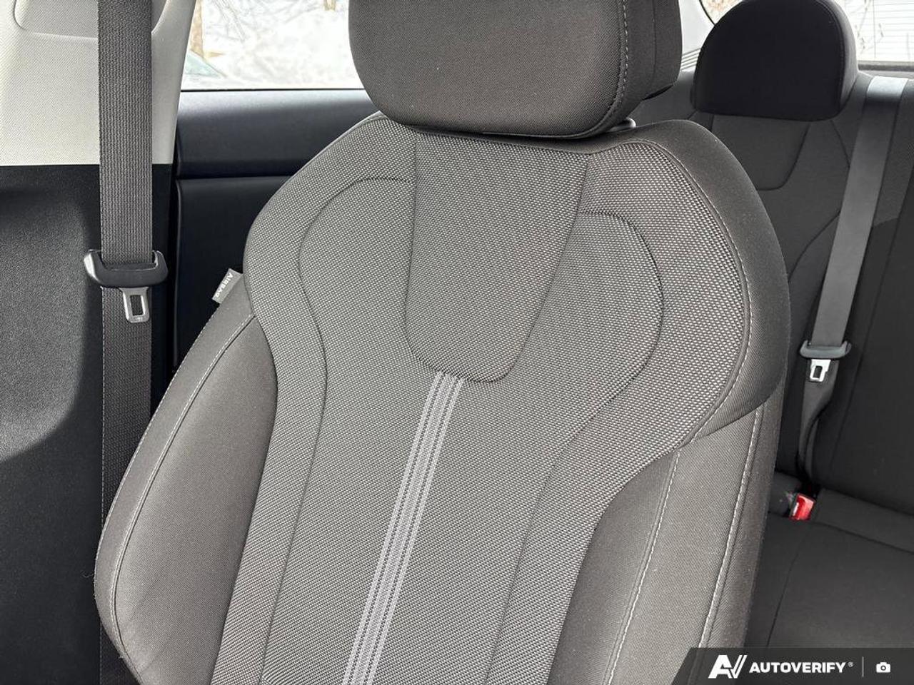 2024 Hyundai Elantra Essential   CLEAN CARFAX   ONE OWNER   CARPLAY   H Photo