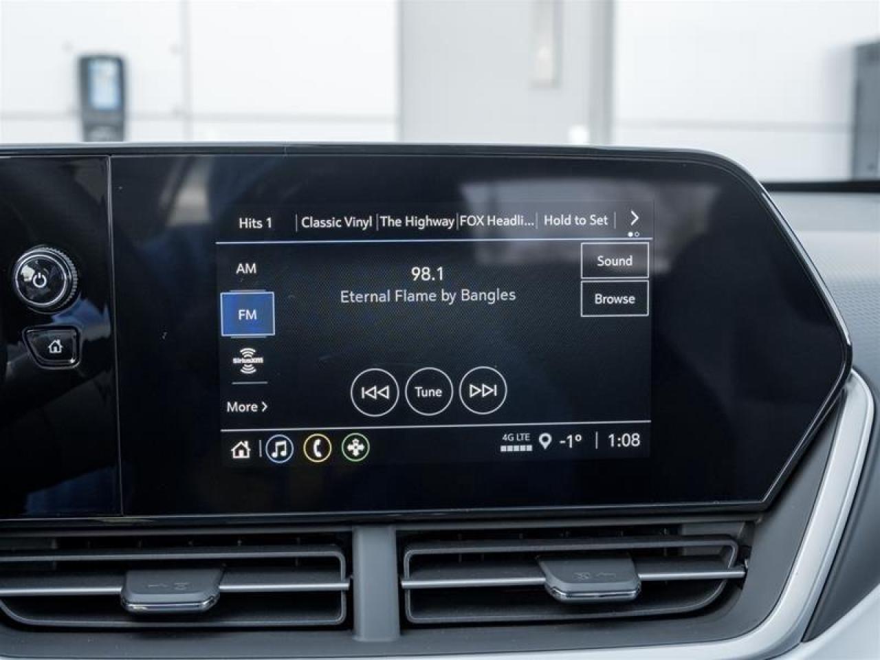 2026 Chevrolet Trax 1RS 4dr Front-Wheel Drive Photo