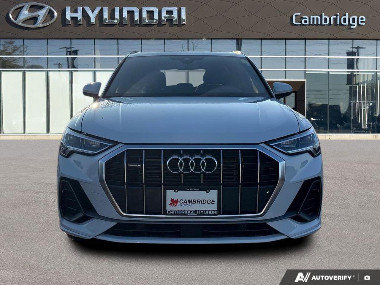 2025 Audi Q3 Progressiv   CLEAN CARFAX   S LINE   PANORAMIC MOO Photo