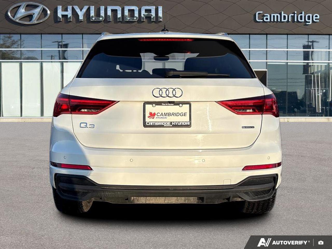 2025 Audi Q3 Progressiv   CLEAN CARFAX   S LINE   PANORAMIC MOO Photo