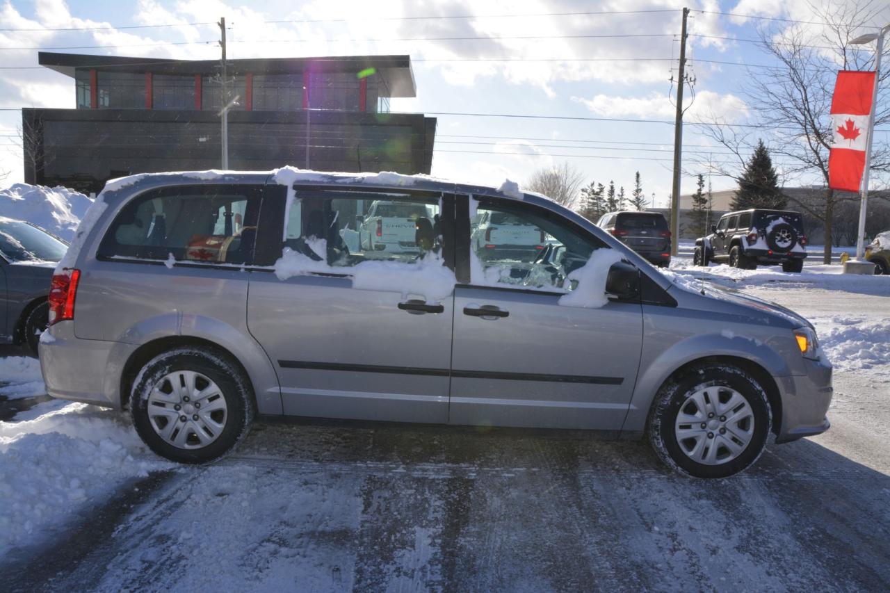 2014 Dodge Grand Caravan GRAND CARAVAN SE Photo