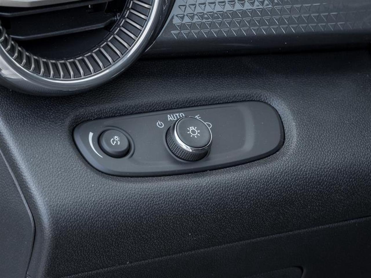 2026 Chevrolet Trax ACTIV 4dr Front-Wheel Drive Photo