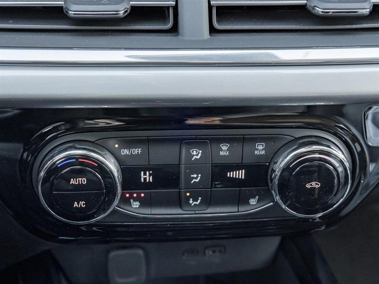 2026 Chevrolet Trax LT 4dr Front-Wheel Drive Photo
