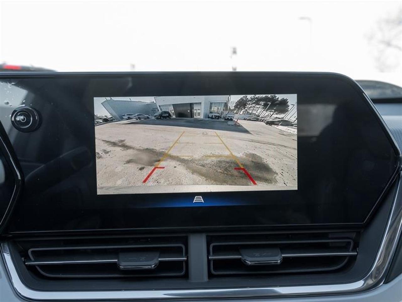2026 Chevrolet Trax LT 4dr Front-Wheel Drive Photo