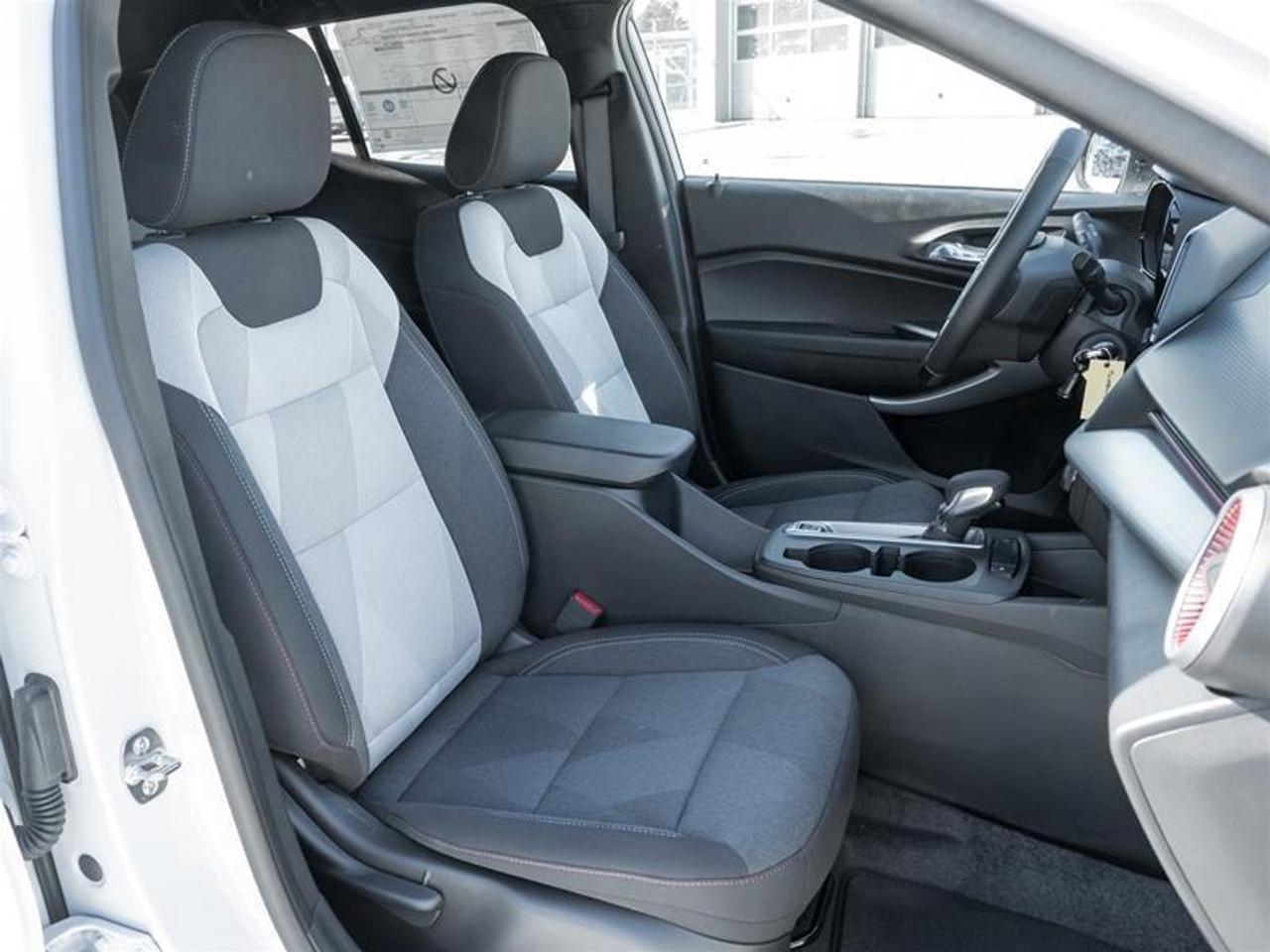 2026 Chevrolet Trax 1RS 4dr Front-Wheel Drive Photo