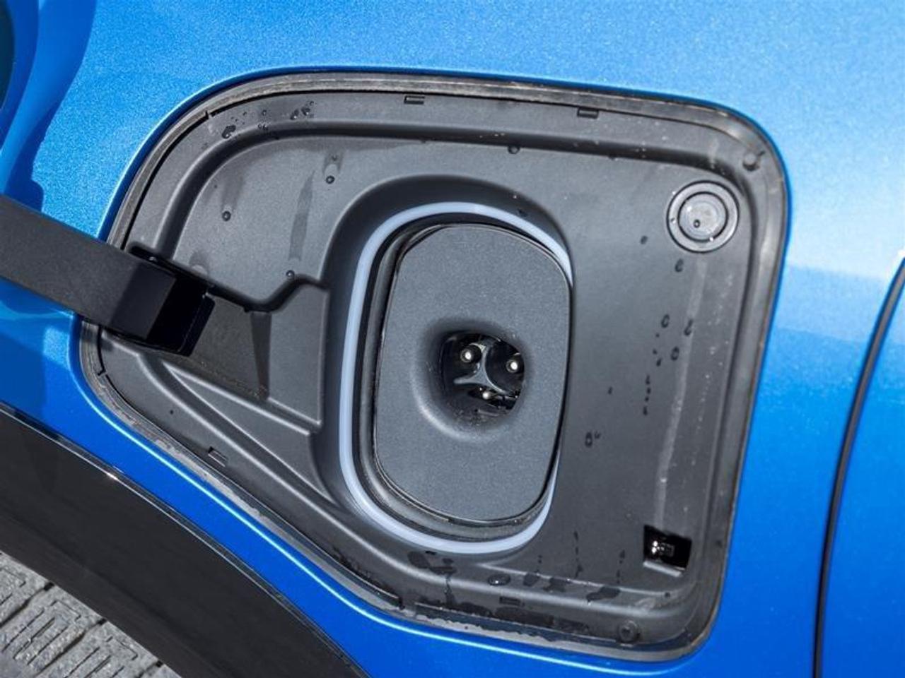 2026 Cadillac OPTIQ Luxury 4dr Photo