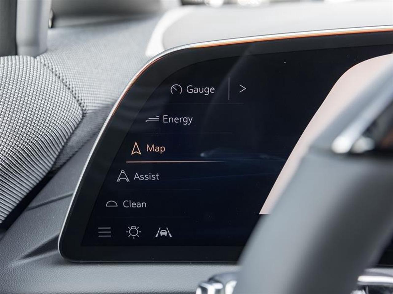 2026 Cadillac OPTIQ Luxury 4dr Photo