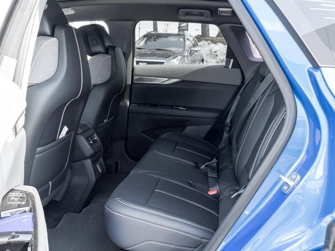 2026 Cadillac OPTIQ Luxury 4dr Photo