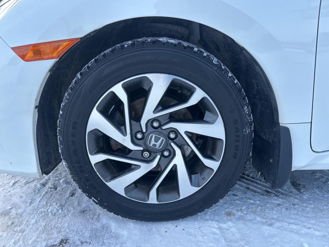 2018 Honda Civic Sedan SE, Bluetooth, Back Up Cam, LDS Photo