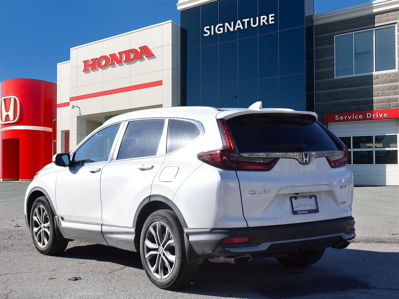 2022 Honda CR-V Touring Photo