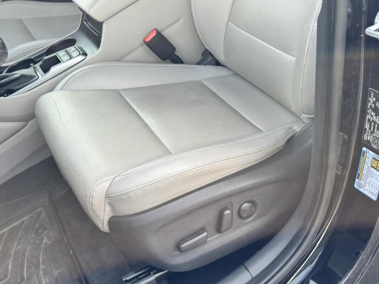 2017 Hyundai Tucson AWD LUXURY/ CERTIFIED/ CARFAX CLEAN/ MUST SEE Photo