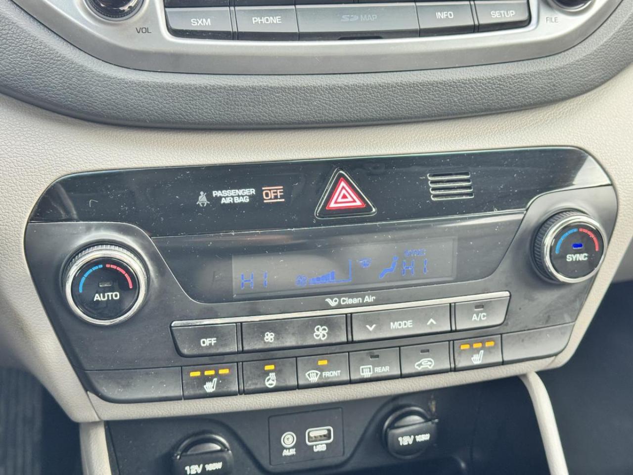 2017 Hyundai Tucson AWD LUXURY/ CERTIFIED/ CARFAX CLEAN/ MUST SEE Photo