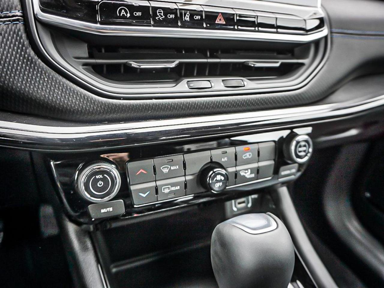 2026 Jeep Compass  Photo