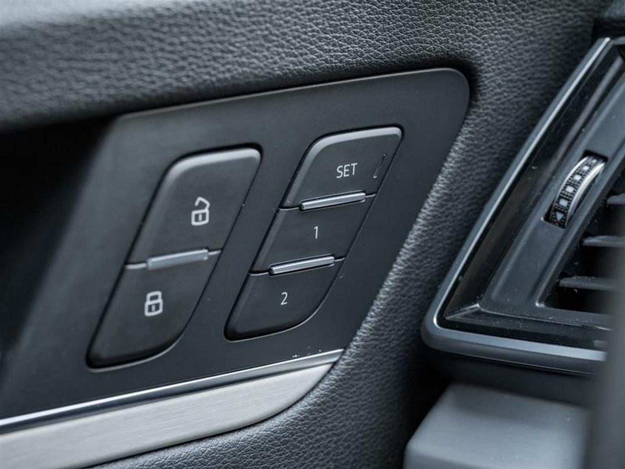 2022 Audi SQ5 3.0T Progressiv 4dr All-Wheel Drive quattro Sportback Photo