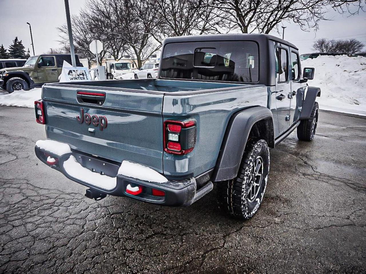 2026 Jeep Gladiator  Photo