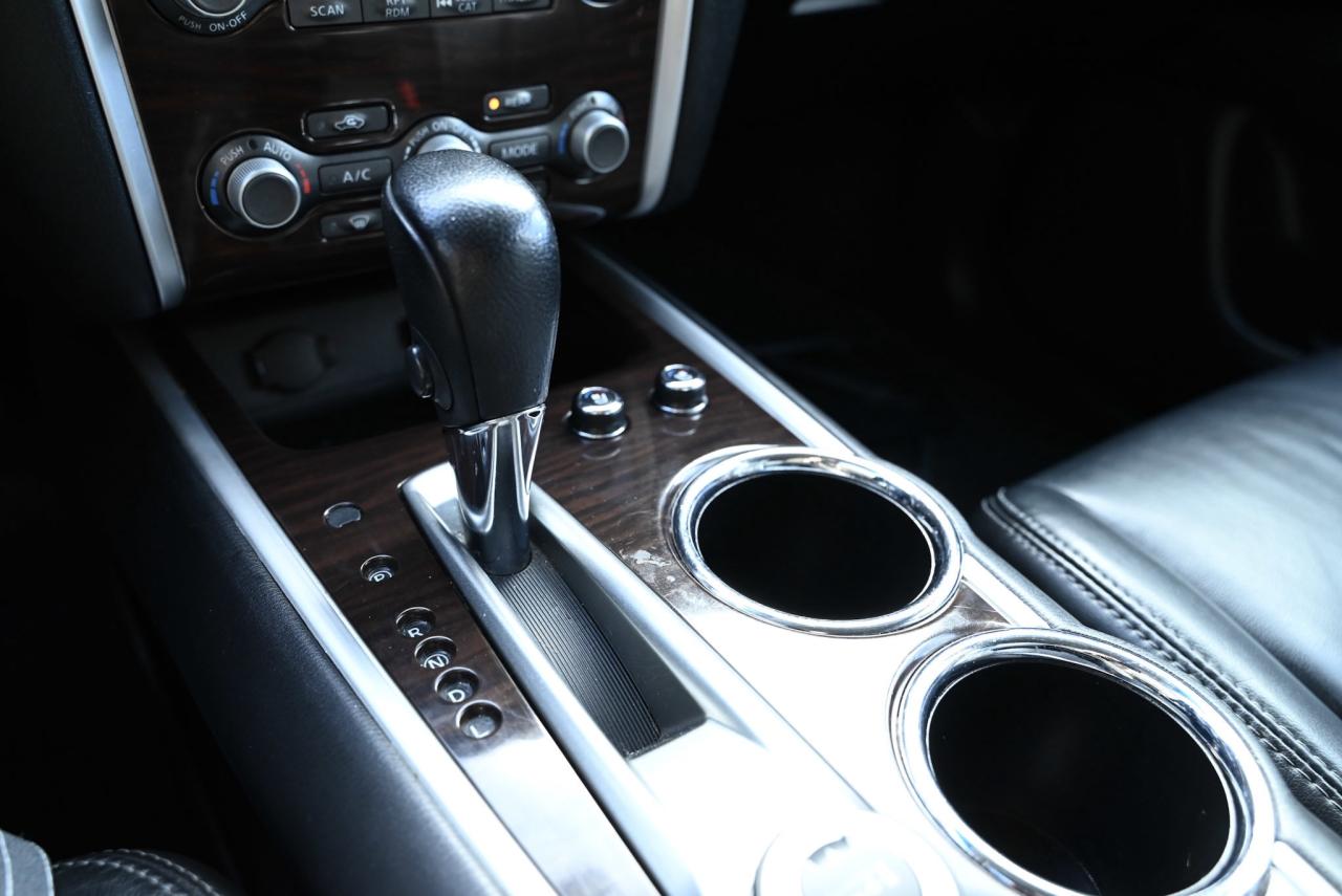 2014 Nissan Pathfinder PLATINUM PKG /AS-IS SPECIAL YOU SAFETY YOU SAVE! Photo