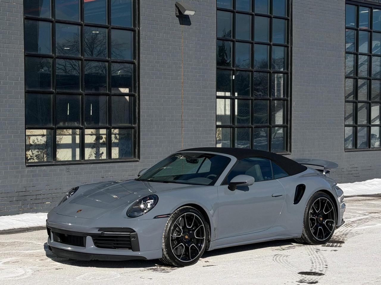 2024 Porsche 911 911 TURBO S CABRIOLET Photo3