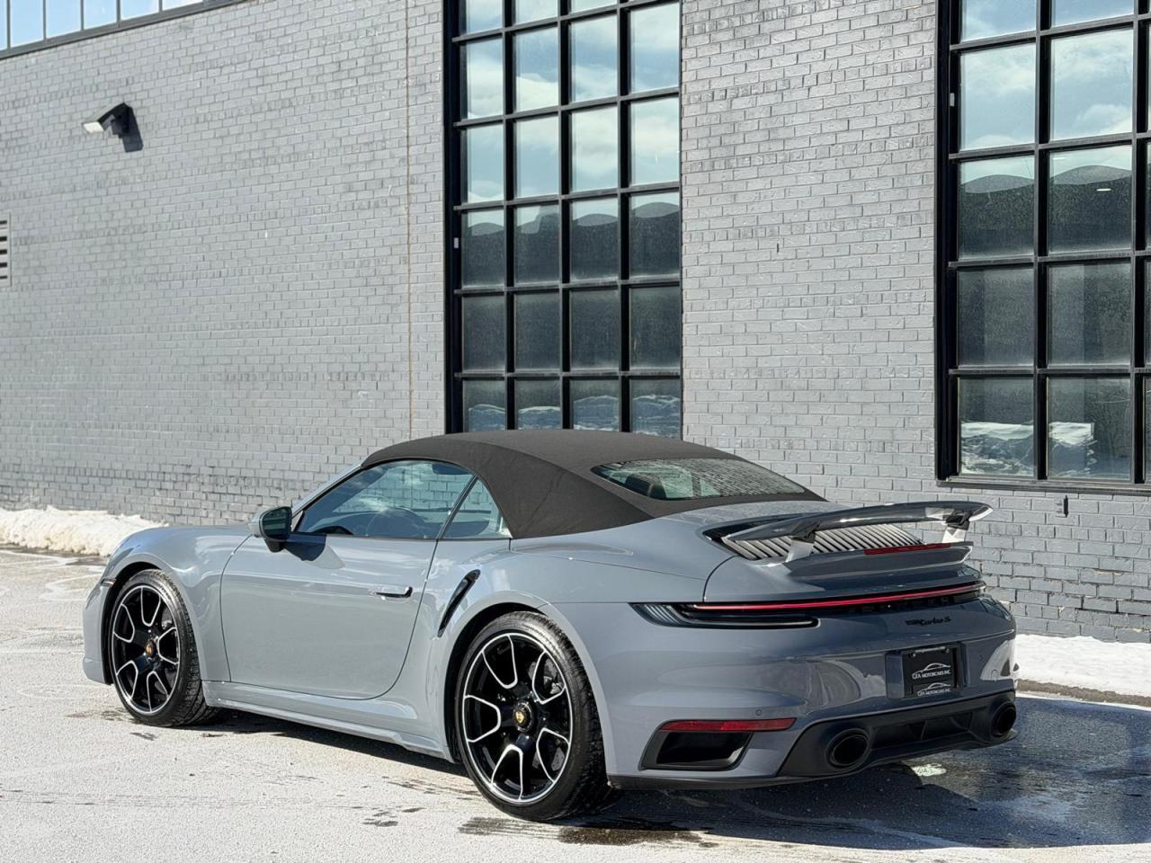 2024 Porsche 911 911 TURBO S CABRIOLET Photo2