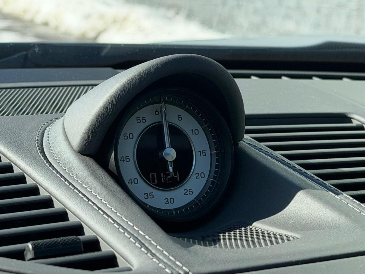 2024 Porsche 911 911 TURBO S CABRIOLET Photo