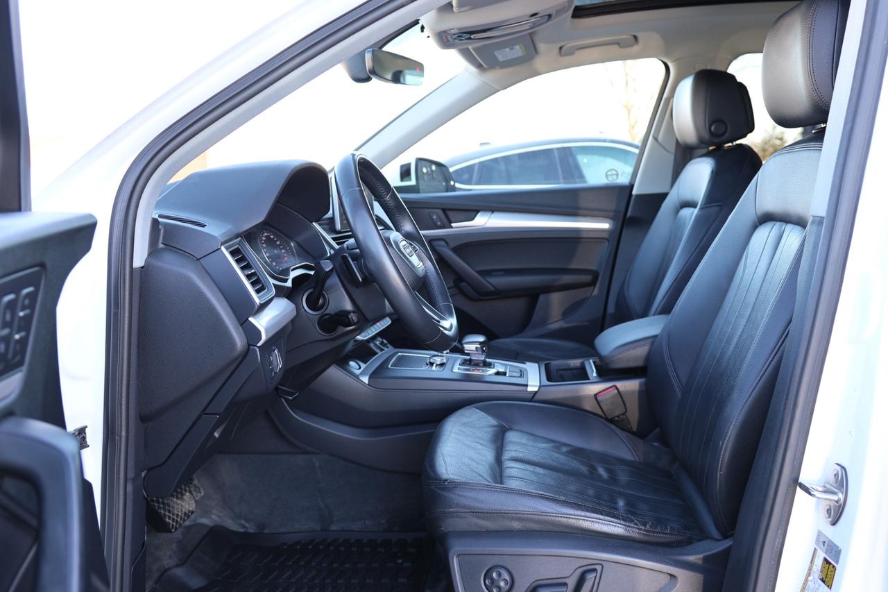 2018 Audi Q5 PROGRESSIVE-QUATTRO/NAV/LEATHER/PANO ROOF/P SEATS/ Photo