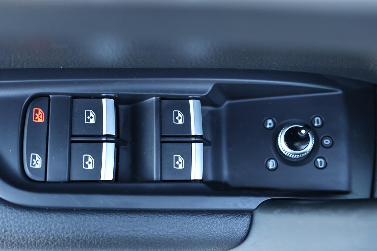 2018 Audi Q5 PROGRESSIVE-QUATTRO/NAV/LEATHER/PANO ROOF/P SEATS/ Photo