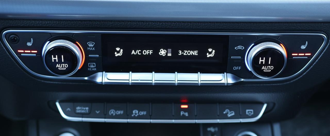 2018 Audi Q5 PROGRESSIVE-QUATTRO/NAV/LEATHER/PANO ROOF/P SEATS/ Photo