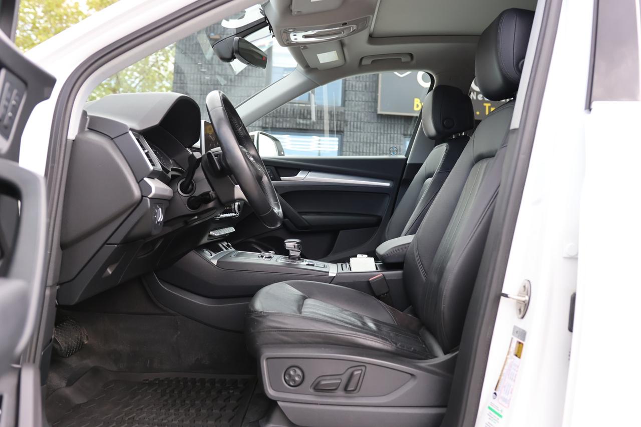 2018 Audi Q5 PROGRESSIVE-AWD/STRONIC/NAV/BCAM/P SENSORS/PANO RO Photo