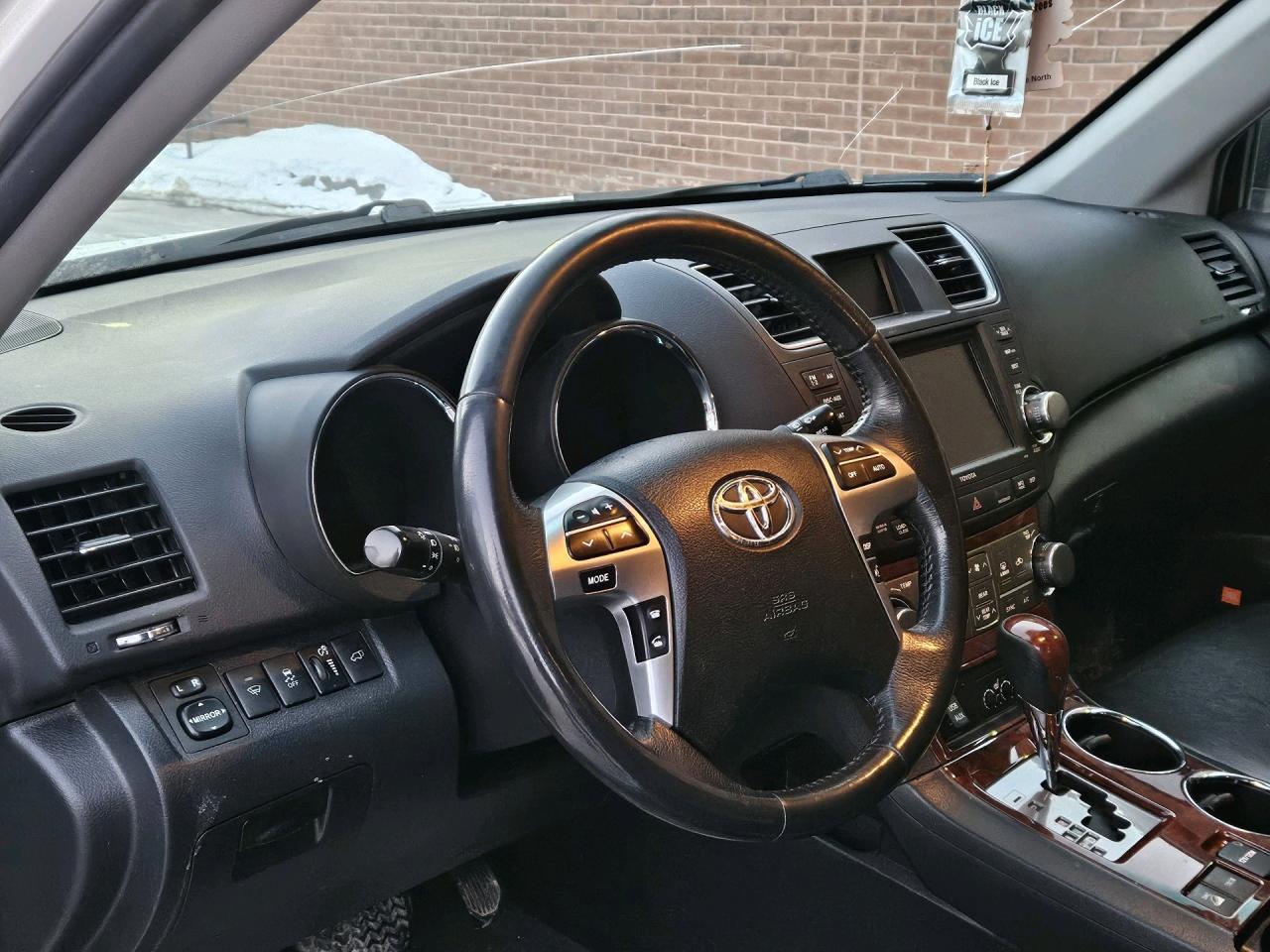 2012 Toyota Highlander 4WD 4dr Limited Photo