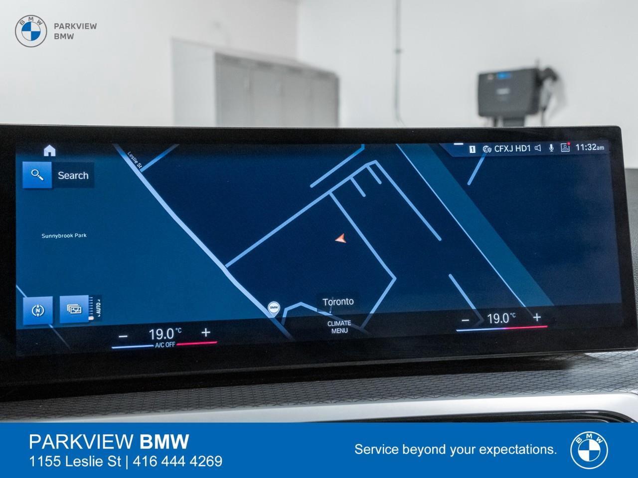 2023 BMW 330 i xDrive 4dr All-Wheel Drive Sedan Photo