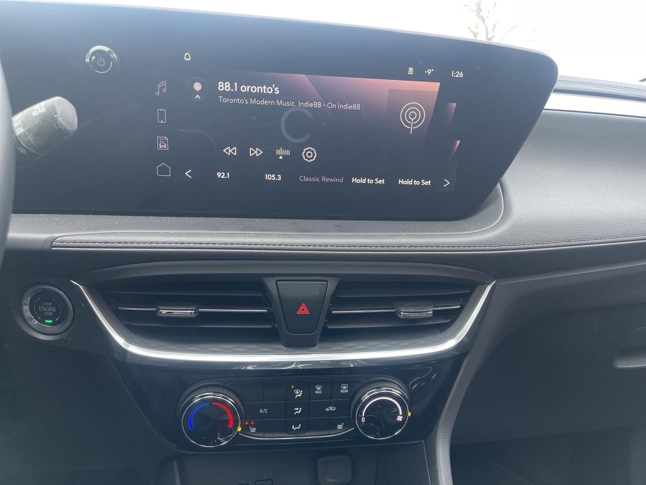 2024 Buick Encore GX AWD 4dr Sport Touring Glass Roof Photo