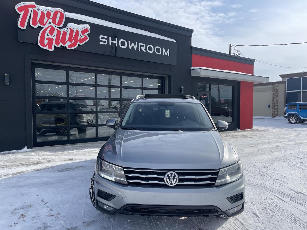 2021 Volkswagen Tiguan United 4MOTION AWD Nav Sunroof Back Up Camera Photo