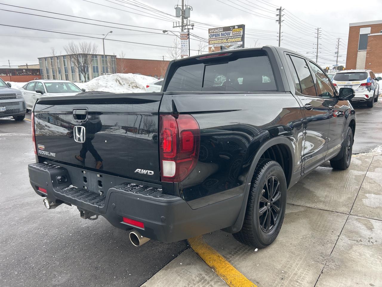 2023 Honda Ridgeline Black Edition AWD   CLEAN CARFAX   ONE OWNER Photo