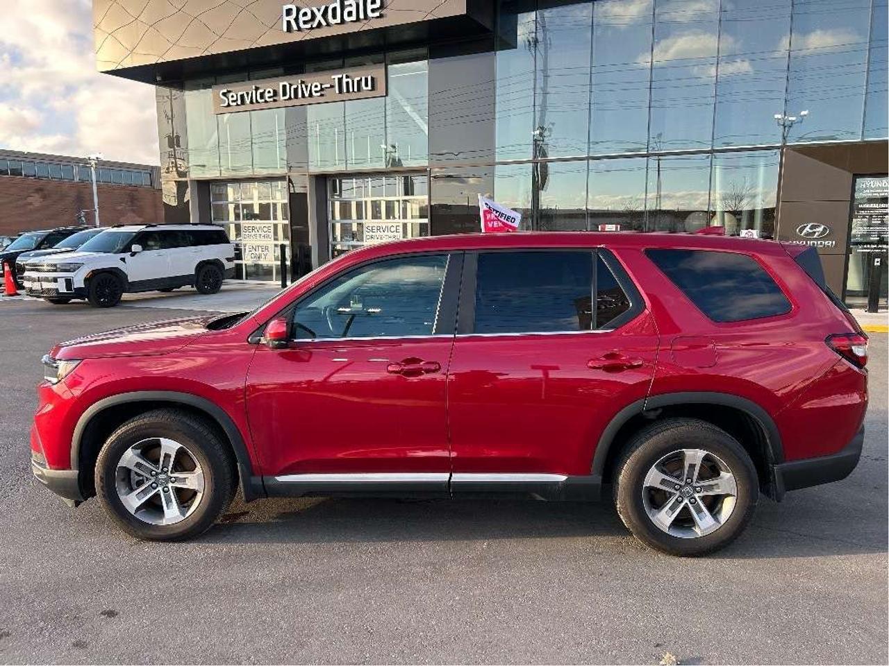 2023 Honda Pilot EX-L AWD Photo5