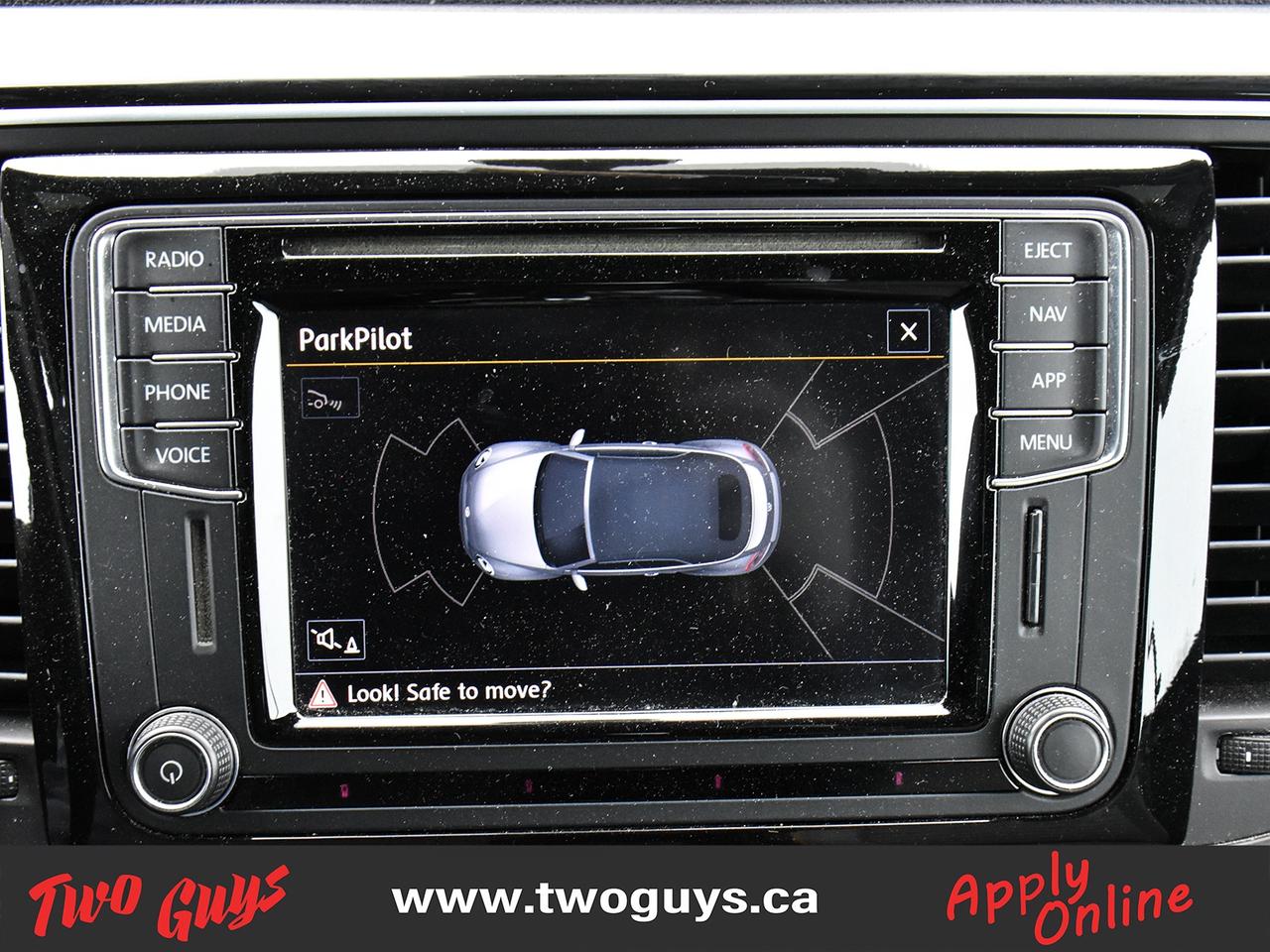 2018 Volkswagen Beetle Convertible DUNE Convertible   Auto   Nav   Htd Cloth Photo