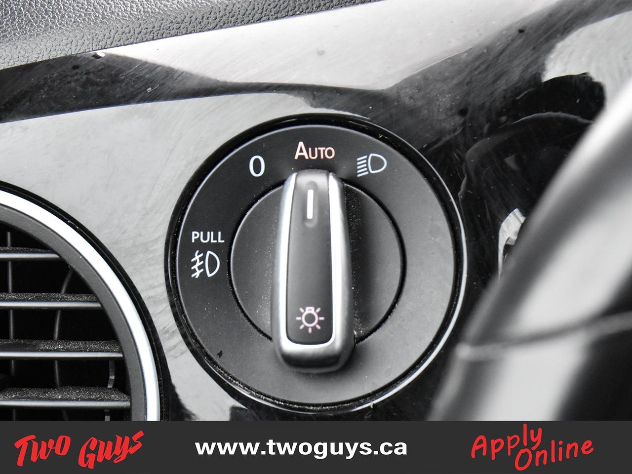 2018 Volkswagen Beetle Convertible DUNE Convertible   Auto   Nav   Htd Cloth Photo