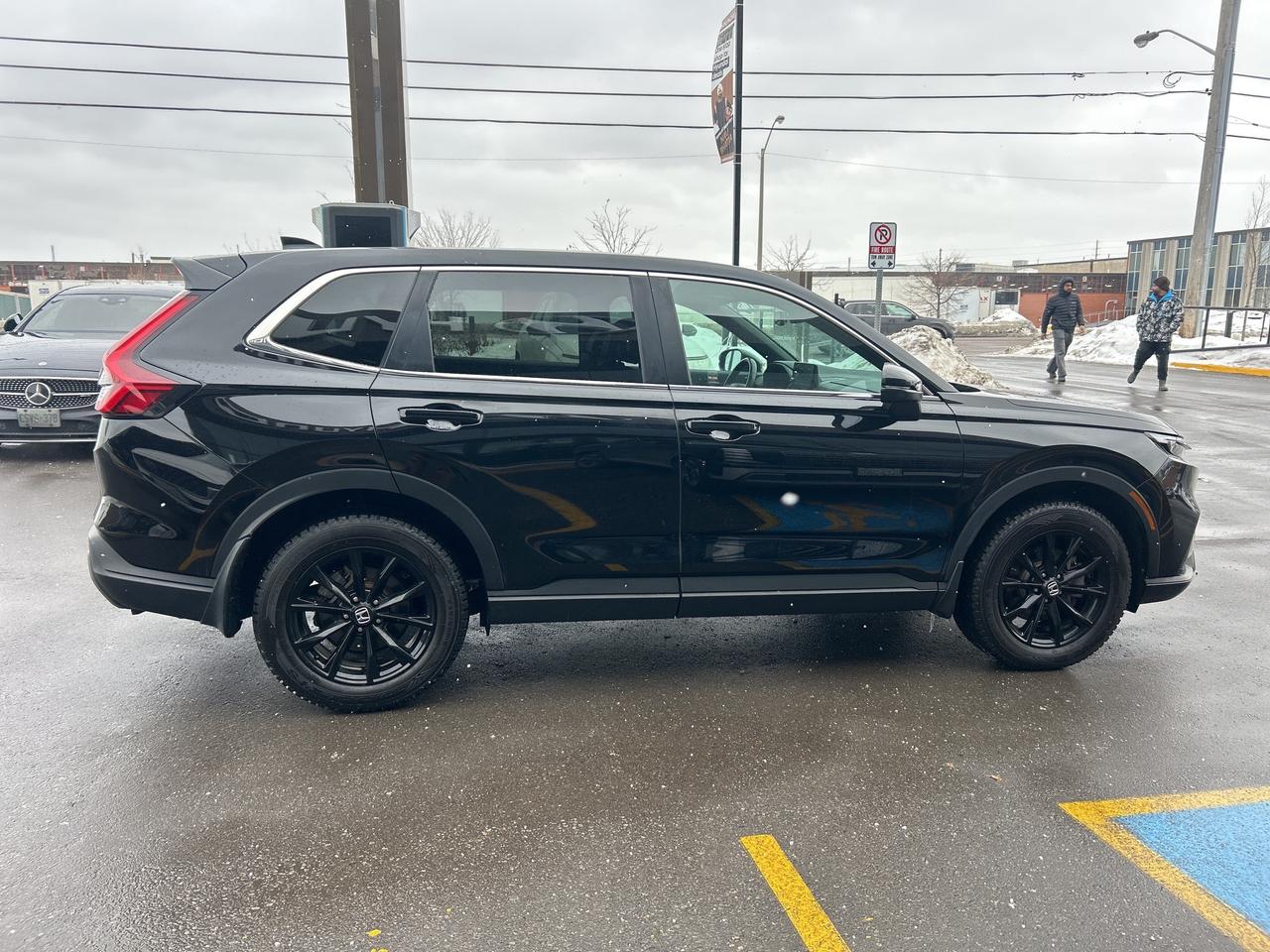 2024 Honda CR-V Hybrid EX-L AWD Photo