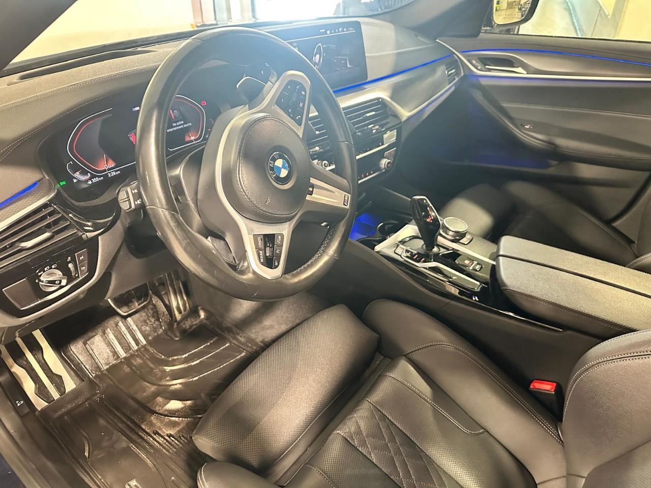 2022 BMW 530 i xDrive 4dr All-Wheel Drive Sedan Photo