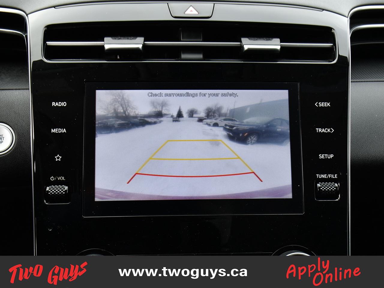 2022 Hyundai Tucson Preferred AWD Back Up Cam Heated Front Seats Photo