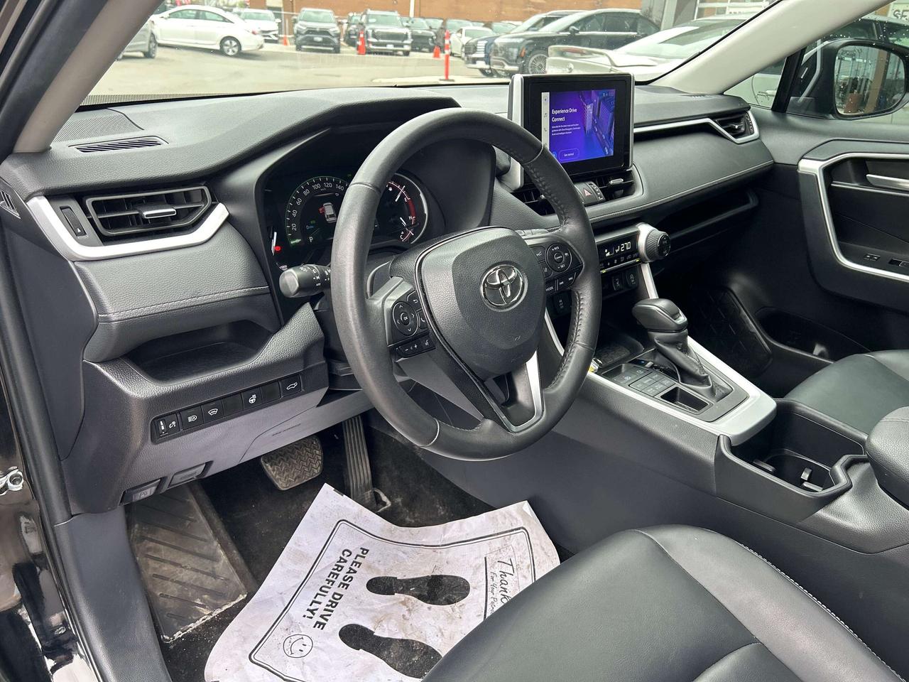 2025 Toyota RAV4 XLE AWD   CLEAN CARFAX Photo