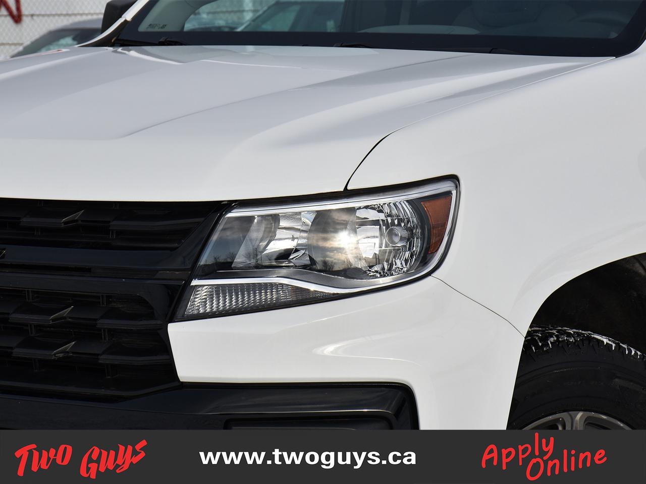 2022 Chevrolet Colorado V6   Tow Pkg   Alloys   GREAT KMS   Lease Return Photo2