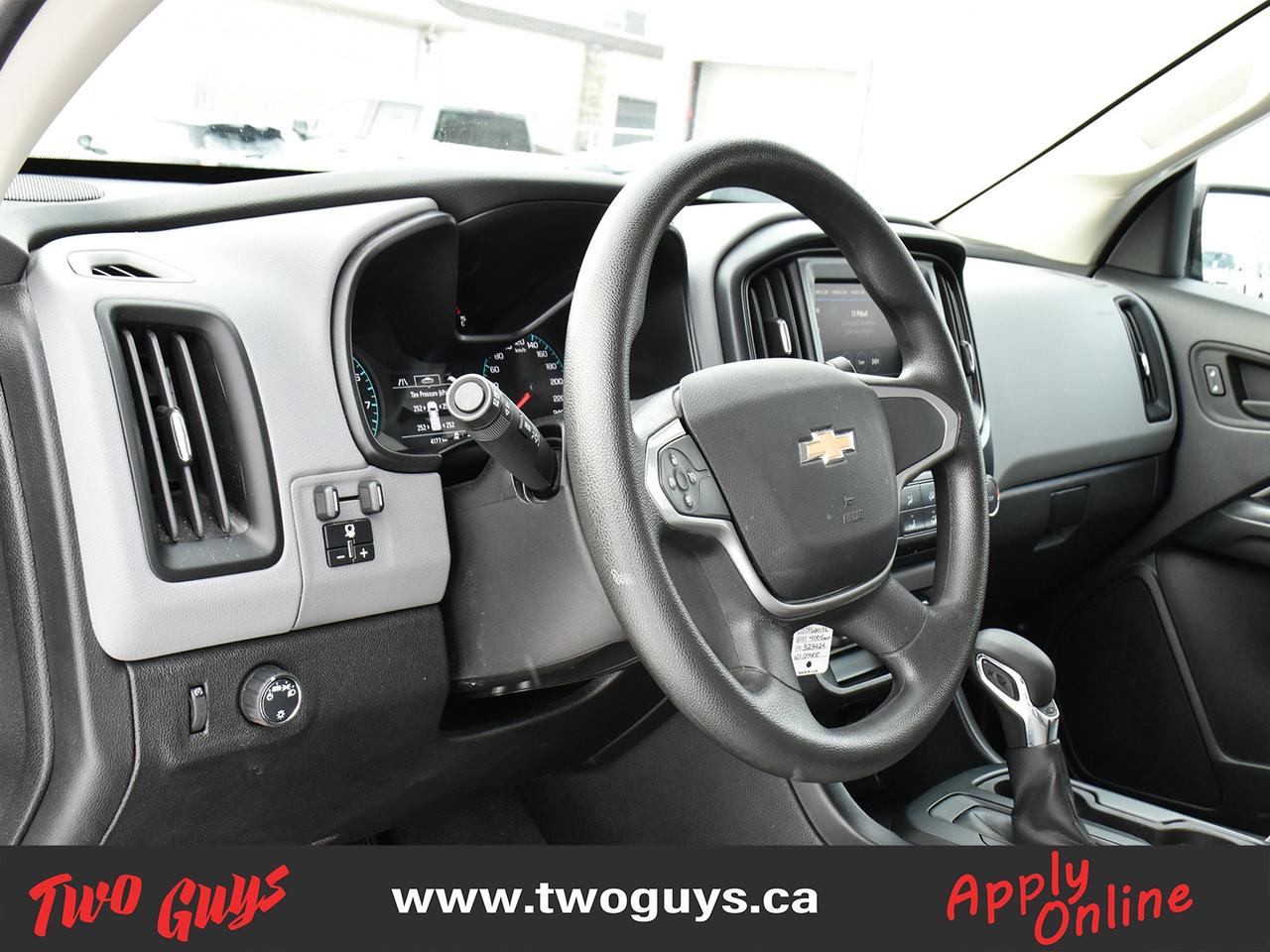 2022 Chevrolet Colorado V6   Tow Pkg   Alloys   GREAT KMS   Lease Return Photo