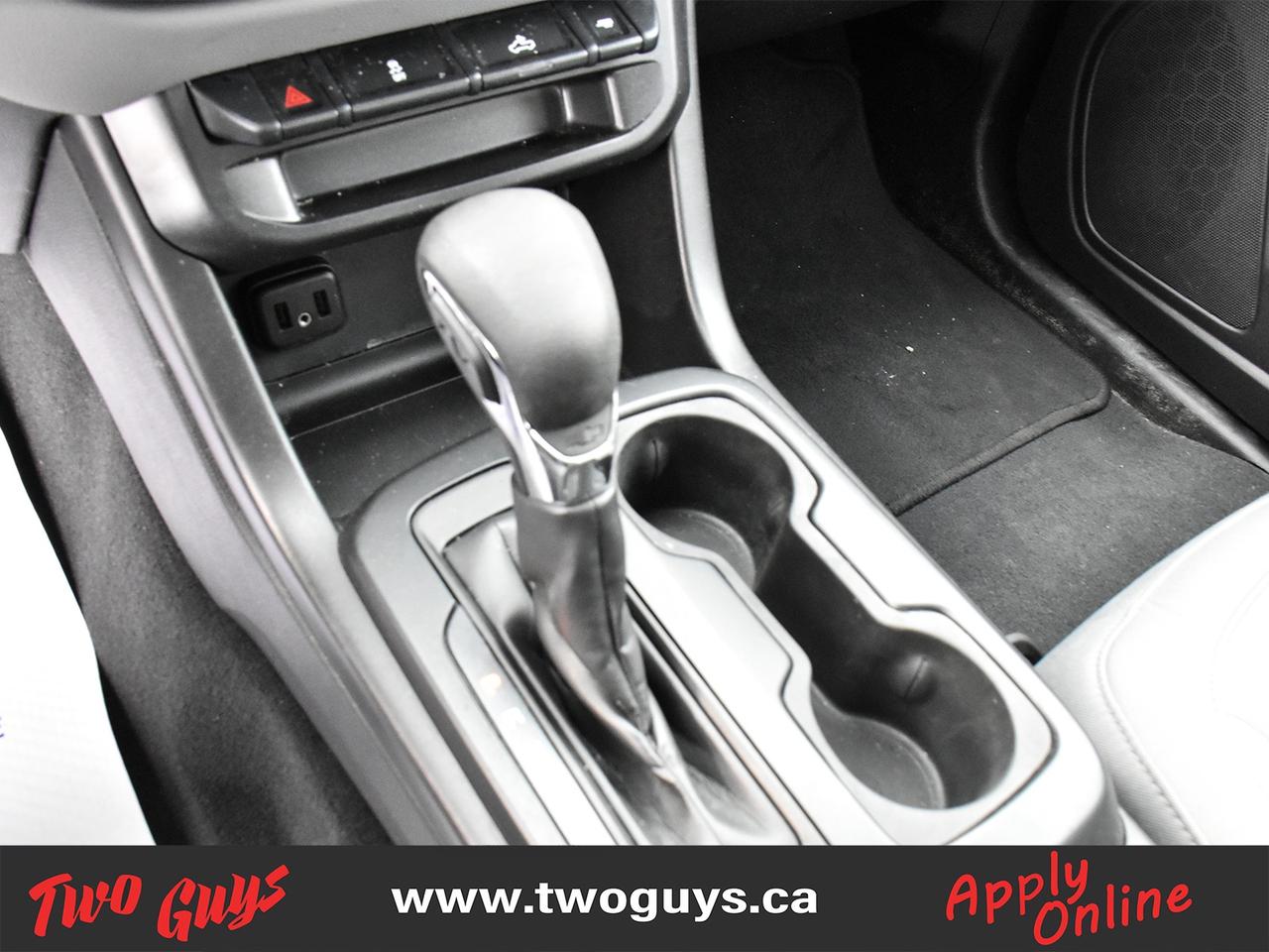 2022 Chevrolet Colorado V6   Tow Pkg   Alloys   GREAT KMS   Lease Return Photo